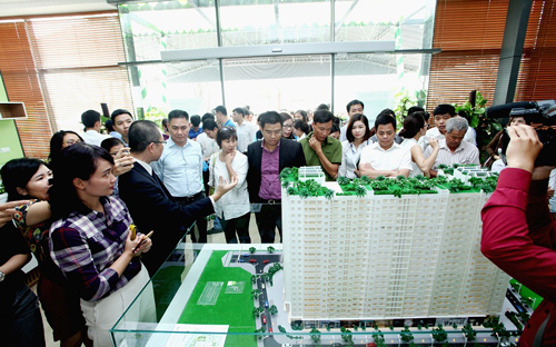 EcoHome Phúc Lợi có diện tích xây dựng công trình 8.142,62 m2, gồm 2 tòa nhà cao 22 tầng và 3 tầng hầm.