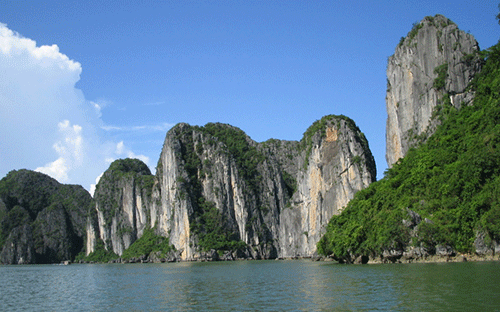 Quảng Ninh và “con đường du lịch” 6