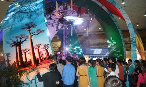 Nhiều “ông lớn” hội ngộ tại Mobile Vietnam 2012