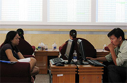 Nhà đầu tư tiếp tục bị ám ảnh về nguy cơ lạm phát cao kìm hãm khả năng phục hồi của thị trường chứng khoán