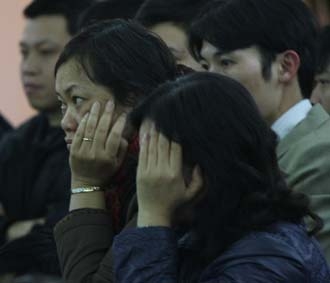 Ngay đợt khớp lệnh đầu tiên, toàn thị trường đã bao phủ một mầu đỏ khi có tới 134 mã giảm giá - Ảnh: Việt Tuấn.