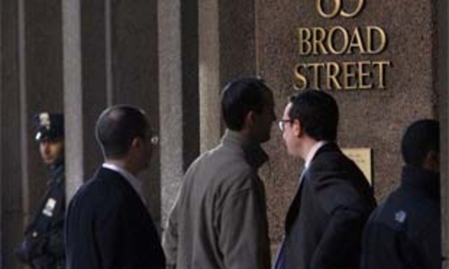 Vượt khủng hoảng như Goldman Sachs