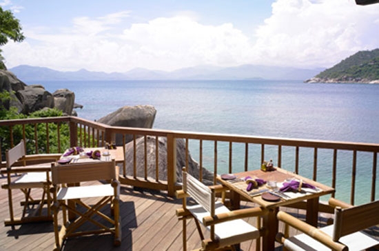 Một góc resort Six Senses Ninh Van Bay tại Nha Trang. Ngày 7/5/2010, 50.500.000 cổ phiếu của Công ty Cổ phần Bất động sản Du lịch Ninh Vân Bay (mã NVT-HOSE) chính thức giao dịch trên HOSE.