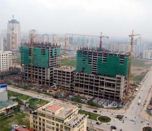 Vị trí dự án Hanoi Plaza Shopping Mall hiện đang được xây dựng trên đường Trần Duy Hưng, Hà Nội.