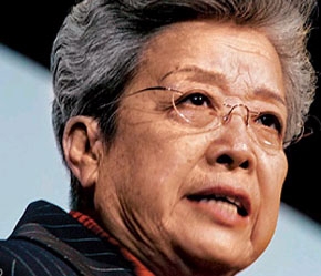 Hiện bà Ngô Nghi đang nắm giữ vị trí người đứng đầu nhóm công tác quốc gia quản lý an toàn thực phẩm và dược phẩm mới được thành lập của Trung Quốc.