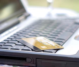 Hệ thống sẽ giúp các khách hàng sử dụng dịch vụ của Vietcombank an toàn hơn trong các hoạt động kinh doanh thương mại điện tử.