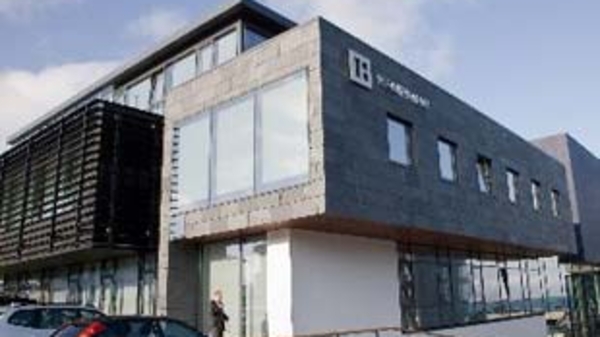 Đối phó khủng hoảng tài chính: Những nỗ lực mới