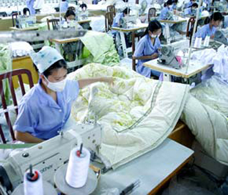 Thiếu tay nghề và thiếu vốn chính là lực cản của công tác xuất khẩu lao động. 