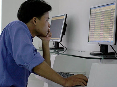 Các tổ chức đầu tư lớn không chỉ có lợi thế vượt trội về tài chính, kỹ năng mà còn cả thông tin