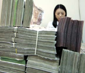 Hiện tỷ giá VND/USD chỉ tăng giảm nhẹ - Ảnh: Việt Tuấn.