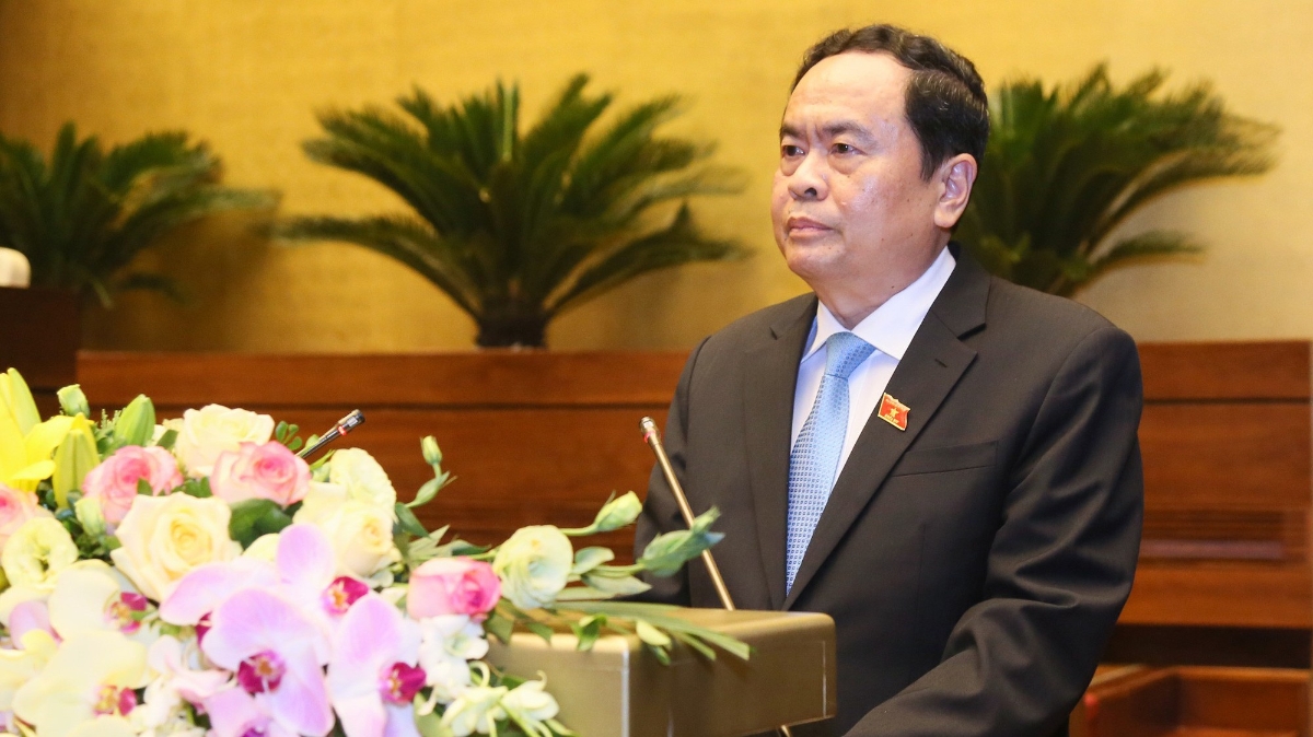 Chủ tịch Ủy ban Trung ương Mặt trận Tổ quốc Việt Nam Trần Thanh Mẫn trình bày báo cáo tổng hợp ý kiến, kiến nghị của cử tri và Nhân dân gửi đến kỳ họp