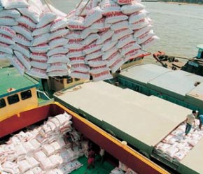 Kiểm tra 100% hàng trước khi cho vào thị trường là biện pháp nghiêm khắc nhất mà cơ quan hải quan Nhật có thể sẽ áp dụng.