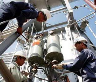 Với mức giá bán hiện nay cho các hộ kinh doanh thì EVN đang có lãi.