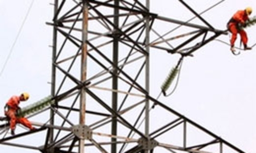 Dừng ngay sửa chữa để cấp điện liên tục tại Hà Nội