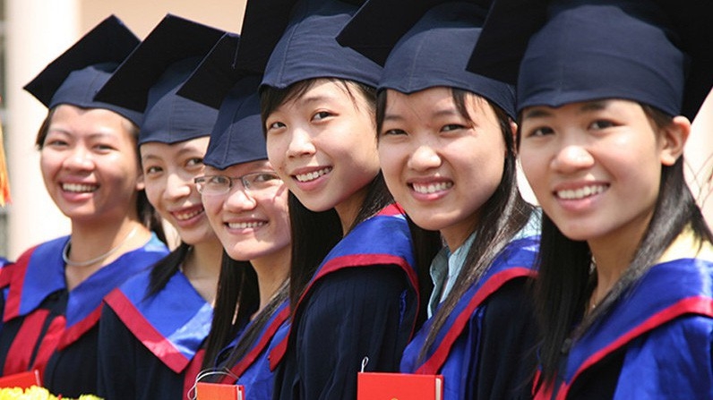 Theo người đứng đầu Chính phủ thì chính sách vay vốn tín dụng đối với học sinh, sinh viên cũng góp phần không nhỏ để động viên học sinh sinh viên trong học tập. 