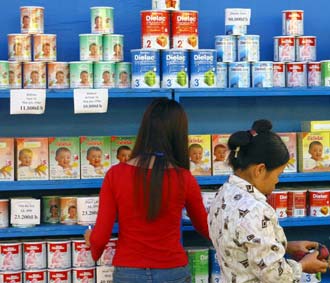 Đã bước sang ngày cuối cùng của tháng 6 - tháng cuối cùng trong thời hạn kìm giữ tăng giá một số mặt hàng thiết yếu của Chính phủ.