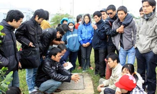 Từ chuyện đi vệ sinh phải xin phép 3 lần