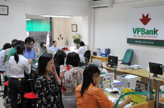 Đối tượng ưu đãi lãi suất trong chương trình này của VPBank là các doanh nghiệp sản xuất và xuất khẩu nông sản, thủy sản, hải sản, các doanh nghiệp hoạt động trong lĩnh vực y tế và giáo dục.
