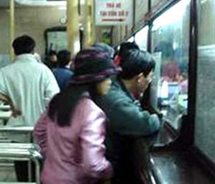 Số ghế cứng hiện chiếm tới 50% lượng vé của toàn ngành đường sắt.