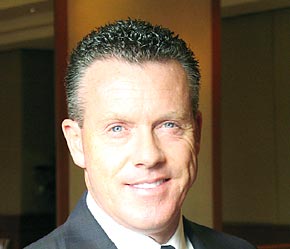 "Hơn 200 hãng hàng không toàn cầu đã sử dụng những giải pháp hỗ trợ ra quyết định của Sabre trong việc quản lý tối ưu hoá doanh thu, cải thiện điều hành tổ chức."