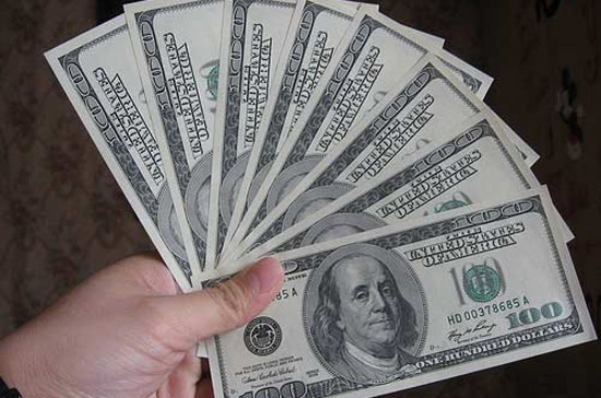 Từ ngày 10/5, tỷ giá USD/VND trên thị trường tự do liên tục điều chỉnh theo hướng tăng và đã tăng lên mức 19.150 VND/USD vào trưa ngày 13/5.