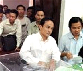 Nhiều nhà đầu tư vẫn chưa nhận được sổ cổ đông.