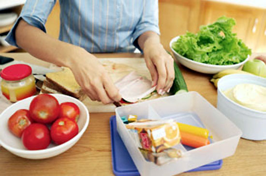 Làm rõ trách nhiệm của từng cơ quan quản lý Nhà nước về an toàn thực phẩm là một yêu cầu được nhấn mạnh khi xây dựng dự Luật An toàn thực phẩm.