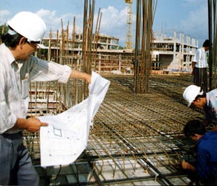 Trong khi cơ chế không phải chưa có, Bộ Xây dựng cho rằng, nguyên nhân khiến khó đẩy nhanh việc giải ngân các dự án là nhiều địa phương chưa có danh mục dự án.