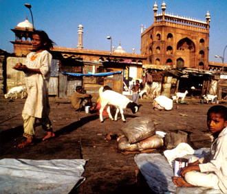 Chống lạm phát buộc các nước châu Á phải chấp nhận tăng trưởng chậm lại.