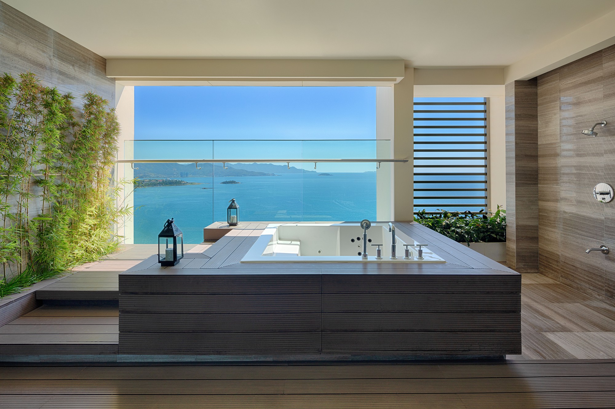 Căn hộ hạng sang ngay trung tâm thành phố Nha Trang ra mắt nhà mẫu - Ảnh 3.