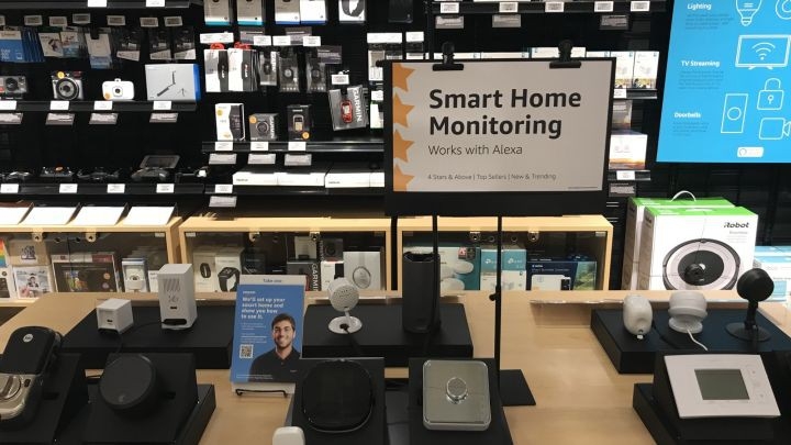 Cận cảnh cửa hiệu bán lẻ truyền thống Amazon vừa mở ở New York - Ảnh 8.