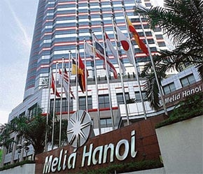 Mặt tiền Khách sạn Melia Hà Nội.