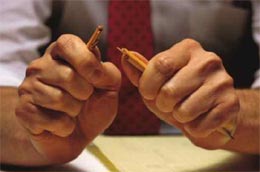 Chính sách thay đổi bất thình lình, nhà đầu tư khó mà lường trước để trở tay.