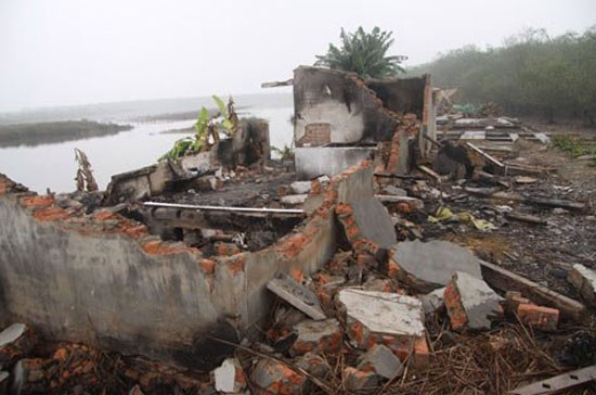 Vụ cưỡng chế thu hồi đất tại huyện Tiên Lãng (Hải Phòng) đã gây xôn xao dư luận trong suốt thời gian qua.