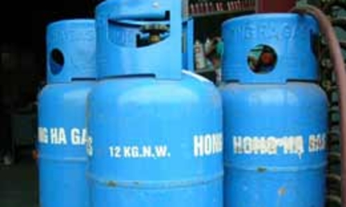 Giá gas đồng loạt giảm 13.000 đồng/bình