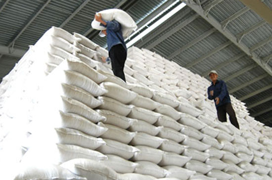 Giá sàn xuất khẩu gạo mới được áp dụng từ 3/12/2010.