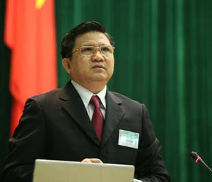 Thống đốc Ngân hàng Nhà nước Nguyễn Văn Giàu tại nghị trường sáng nay (12/11) - Ảnh: Việt Tuấn.