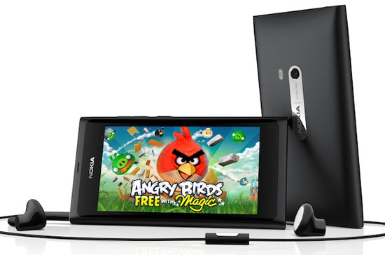 Nokia N9 có ngoại hình ấn tượng - Ảnh: Nokia.