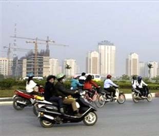 Nhu cầu nhà đất đến thời điểm này cũng chỉ sụt giảm mạnh ở phân khúc cao cấp (chỉ chiếm khoảng 10%) trong khi cầu về phân khúc dưới vẫn rất cao (chiếm đến 90%) thì lại thiếu trầm trọng về nguồn cung.