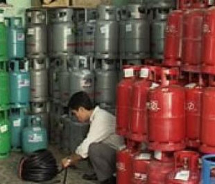  Cả nước hiện có 80 doanh nghiệp cùng kinh doanh gas với mạng lưới hơn 5.000 cửa hàng đại lý bán lẻ.