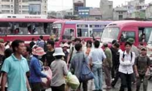 Đi lại trong ngày lễ: Làm sao để đỡ bị 