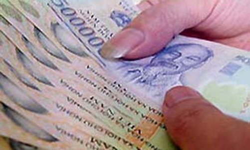 Lùi thời điểm điều chỉnh lương tối thiểu