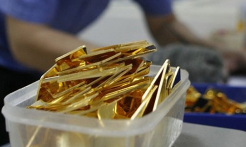 Vàng tạm thời cắt cơn giảm giá