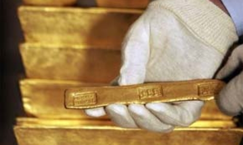 Điểm lại tuần khởi sắc của giá vàng và dầu thô