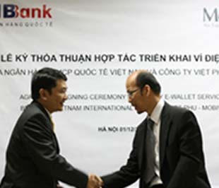 Lễ ký thỏa thuận giữa VIB và MobiVi.