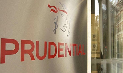 Prudential tính hủy kế hoạch mua AIA