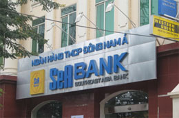 Từ tháng 12 tới, SeABank sẽ đồng loạt thay đổi logo, khẩu hiệu và hệ thống nội - ngoại thất của các điểm giao dịch trên toàn hệ thống.
