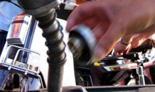 Giá xăng, dầu liên tục tăng và những quan ngại