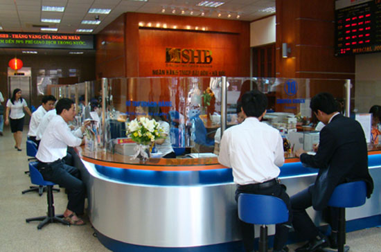 Dự kiến ngày 27/9/2010, Ngân hàng Thương mại Cổ phần Sài Gòn - Hà Nội (mã SHB-HNX) lấy ý kiến cổ đông bằng văn bản về việc thông qua phương án thay đổi giá bán đối với đối tác khác và cán bộ nhân viên làm việc tại SHB trong đợt phát hành cổ phiếu năm 2010.