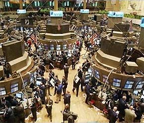 Hàng loạt giám đốc các công ty phải ra đi, nhưng thiệt hại còn lại thuộc về các cổ đông.